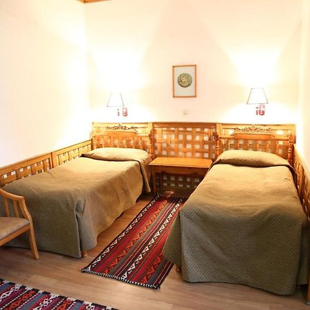 Malika Classic Hotel Samarkand Exterior photo